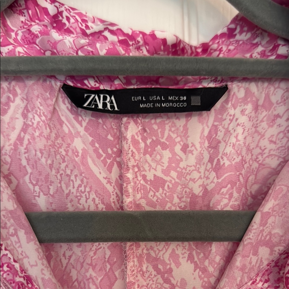 Pink Snake Print Blouse - Picture 3 of 3